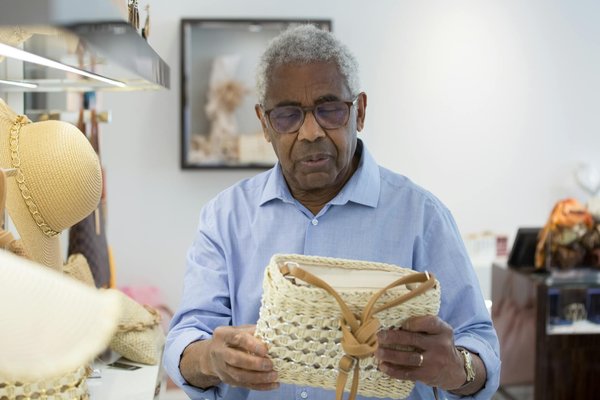 Élégance Masculine : Découvrez le Guide Ultime pour Adopter le Style des Créateurs